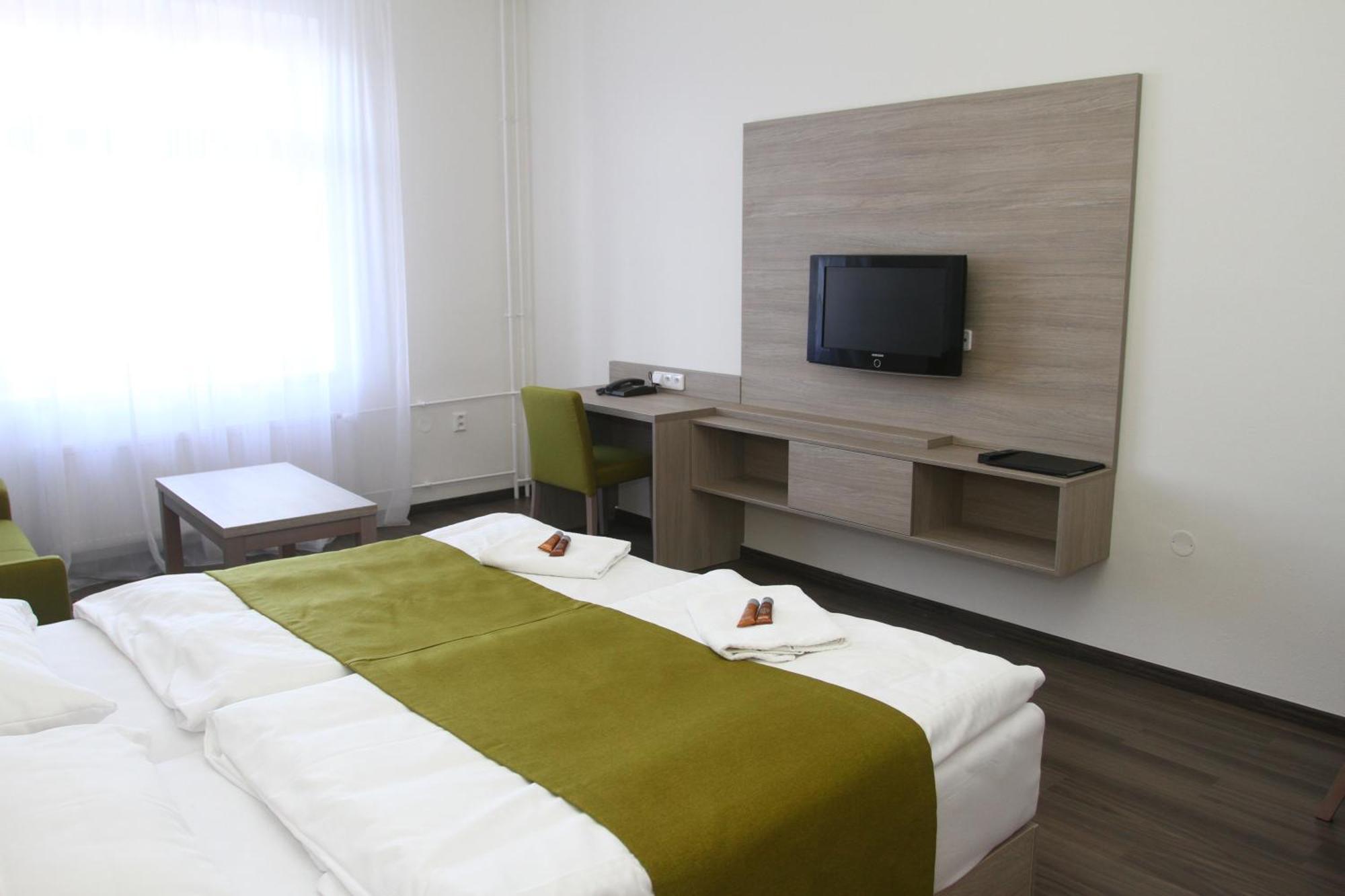 Hotel Palac Elektra Ostrava Eksteriør billede