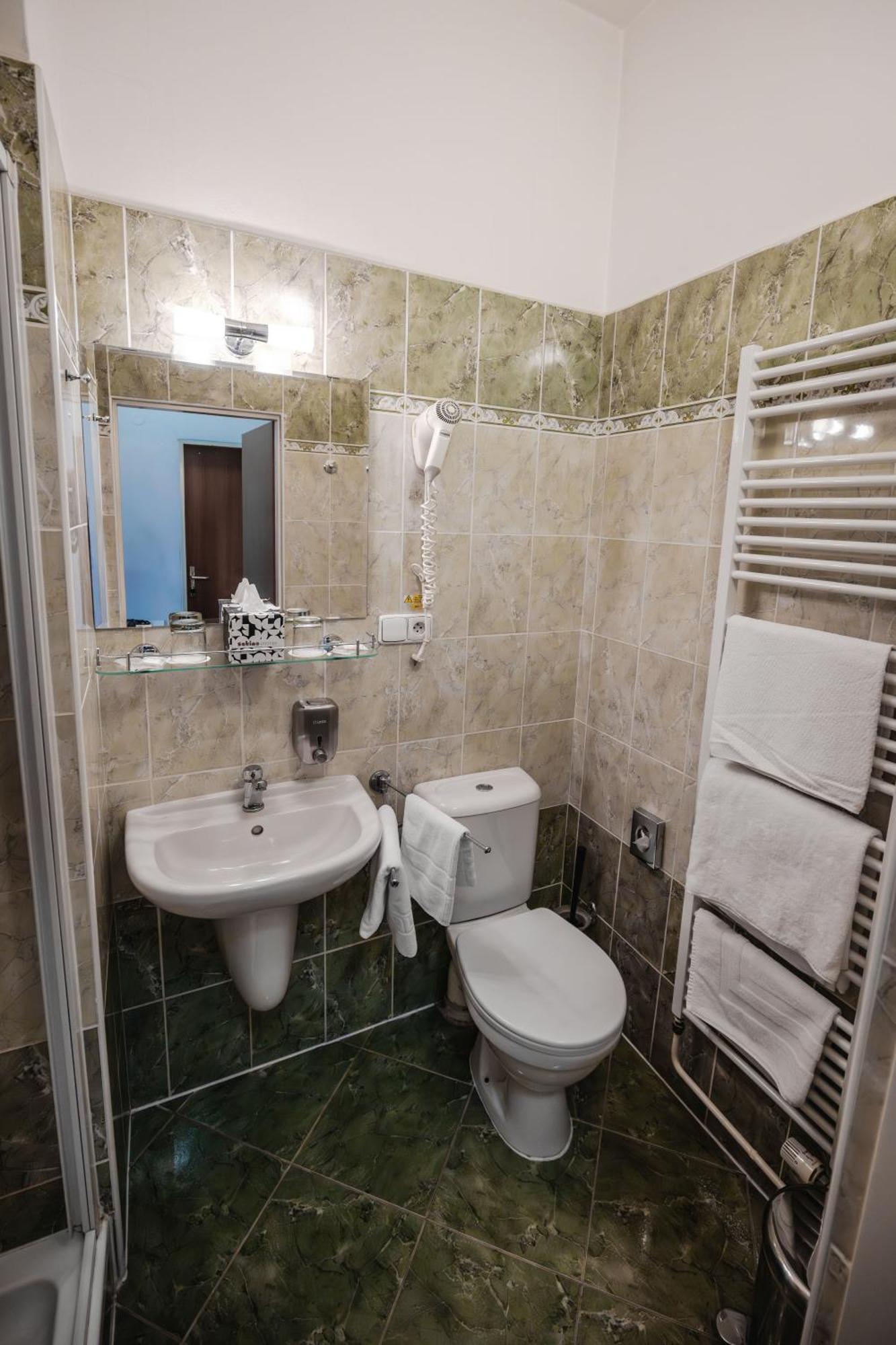 Hotel Palac Elektra Ostrava Eksteriør billede